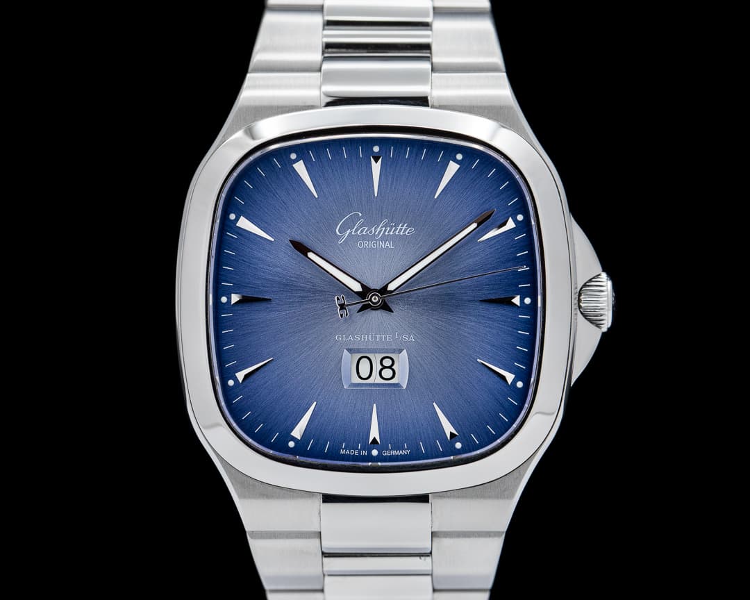 Glashutte Original Senator Seventies Panorama Date SS Blue