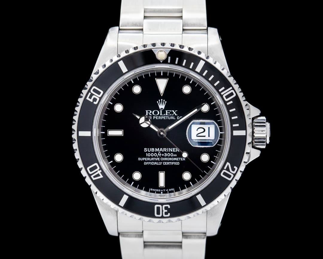Rolex Submariner SS Black Dial Circa 1997 FULL SET