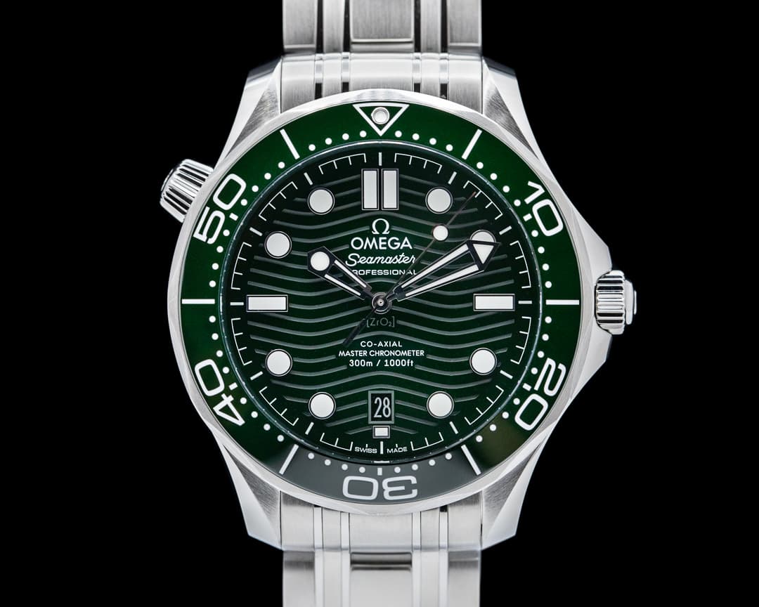 Omega Seamaster Diver 300M Co-Axial Master Chronometer SS / SS Green Dial / Gr