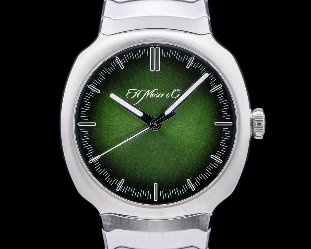 H. Moser and Cie. Moser Streamliner Centre Seconds Green Dial