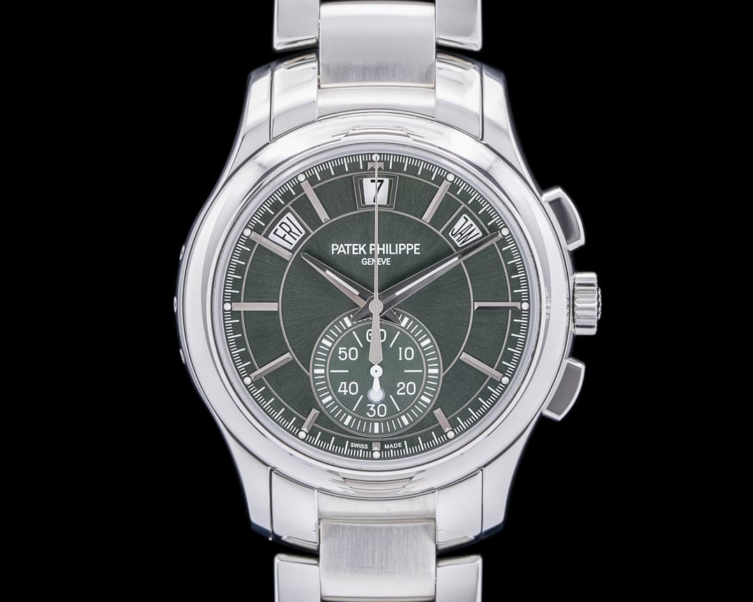 Patek Philippe 5905/1A Chronograph Annual Calendar Green Dial SS 