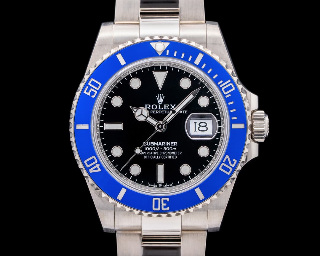 Rolex Submariner Date 126619 18K White Gold Blue Bezel 2023