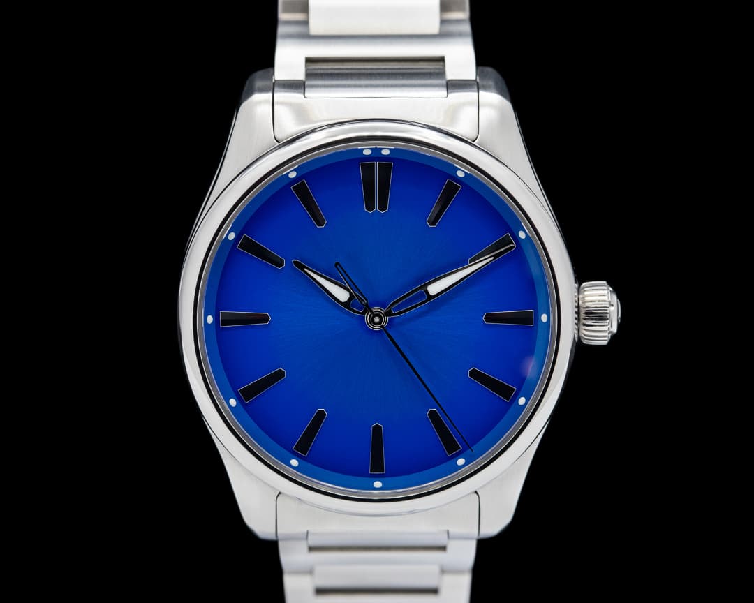 H. Moser & Cie. Pioneer Center Seconds Arctic Blue Fume