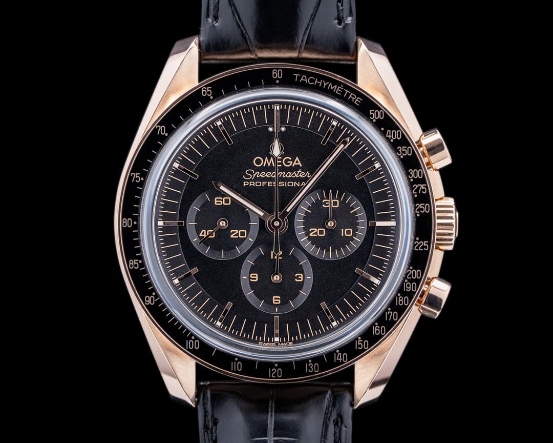 Omega Speedmaster Moonwatch Professional Sedna Gold