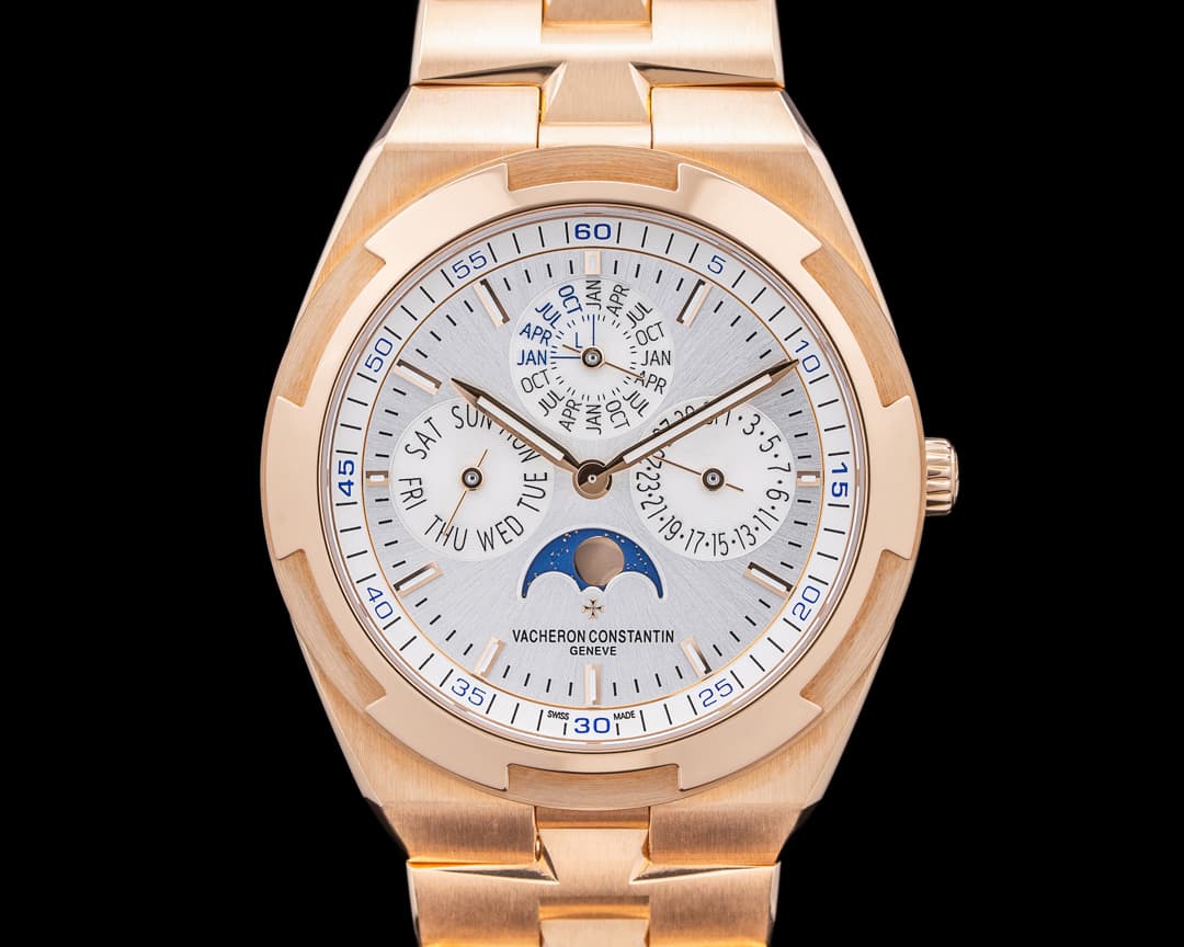 Vacheron Constantin Overseas Perpetual Calendar Ultra-Thin 4300V Silver Dial 18k RG