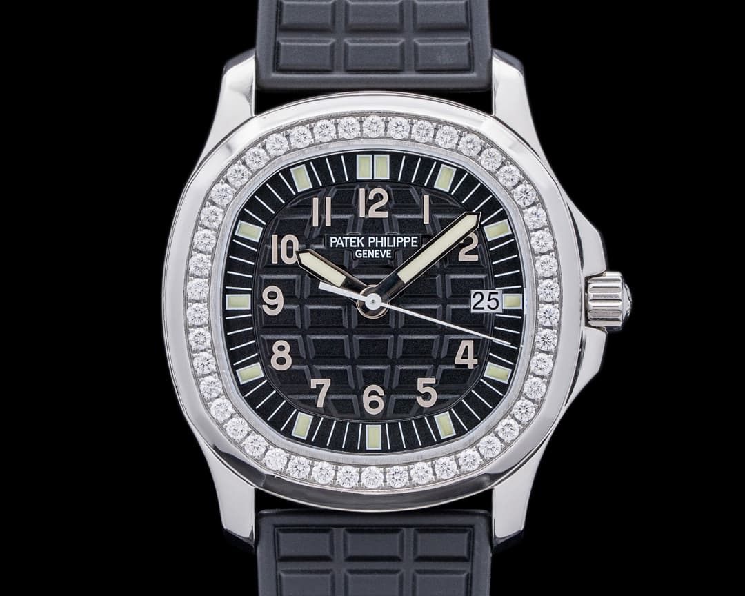 Patek Philippe Aquanaut 5067A Ladies SS Black Dial with Diamonds