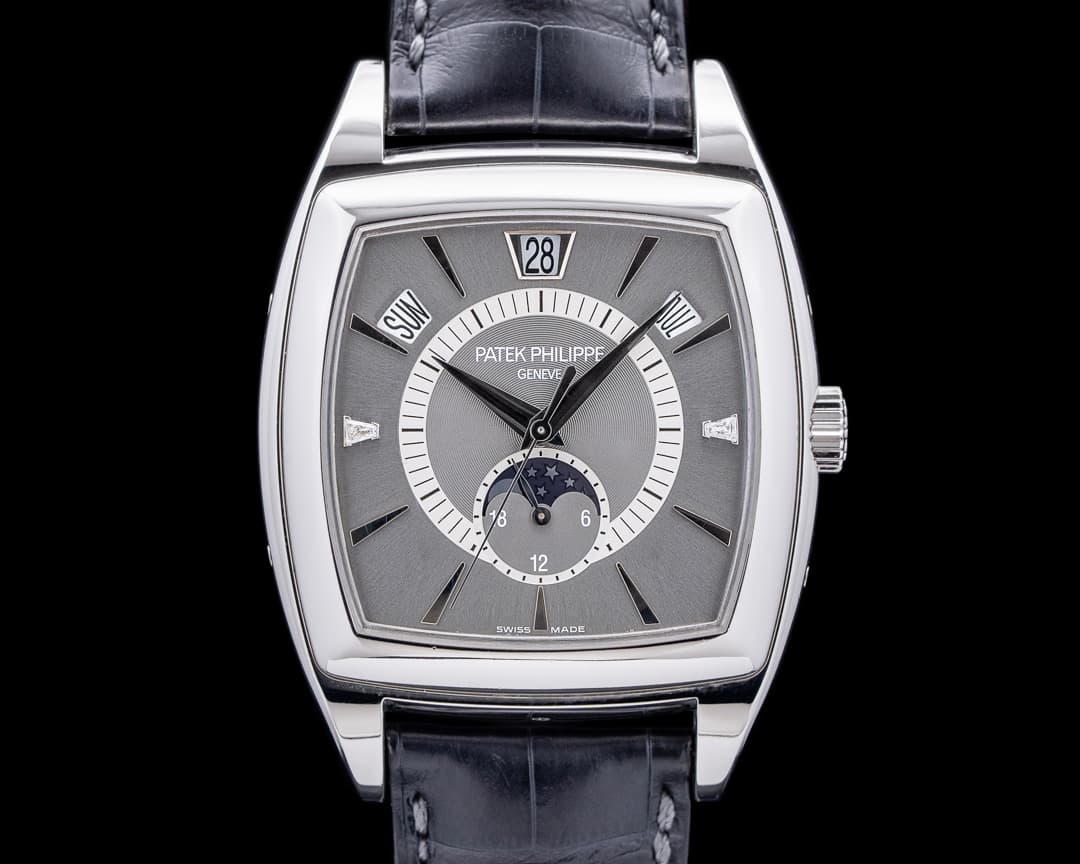 Patek Philippe Gondolo Calendario 5135 Grey Dial Platinum