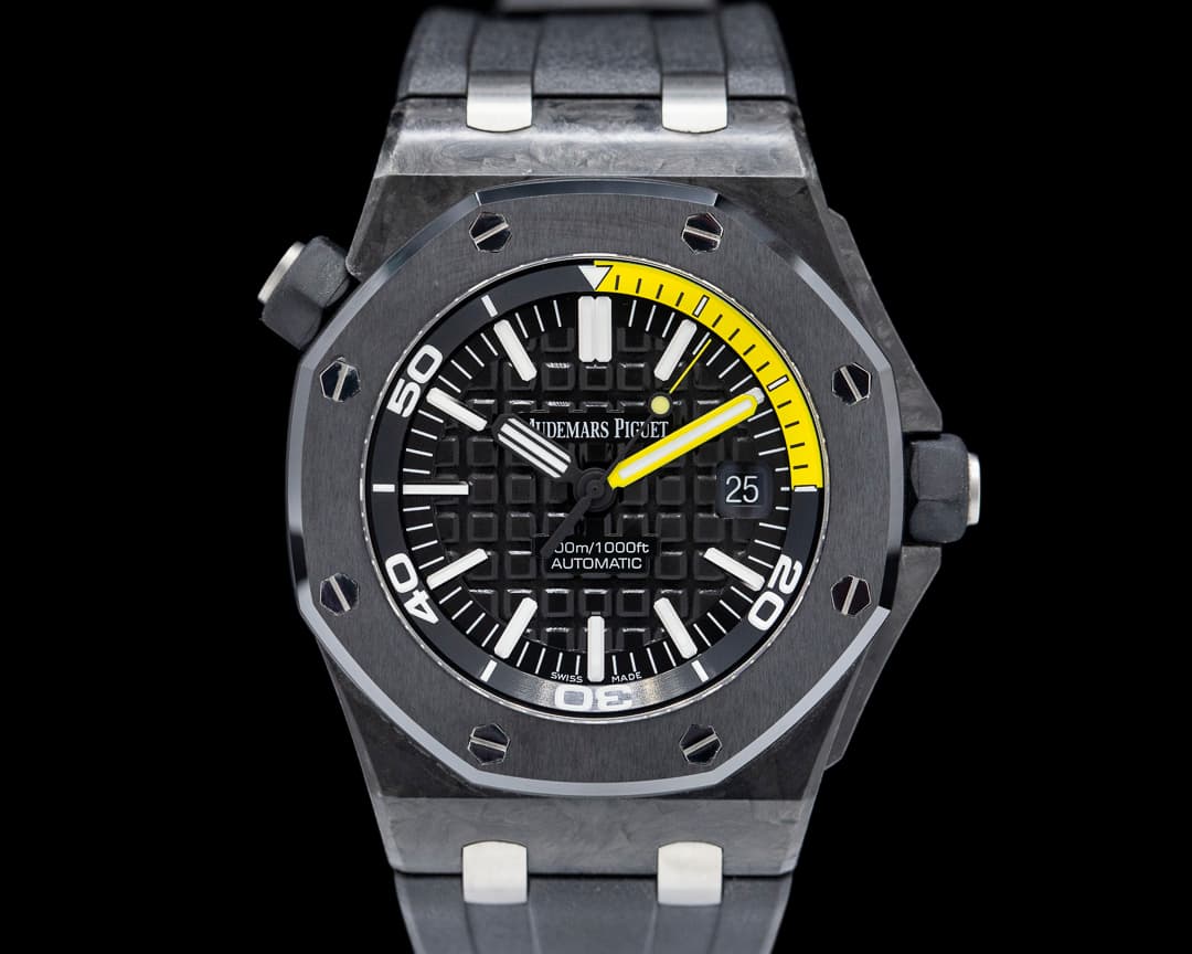 Audemars Piguet Royal Oak 15706AU Offshore Diver Carbon