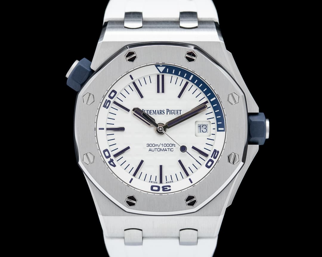 Audemars Piguet Royal Oak Offshore Diver White Dial 15710ST