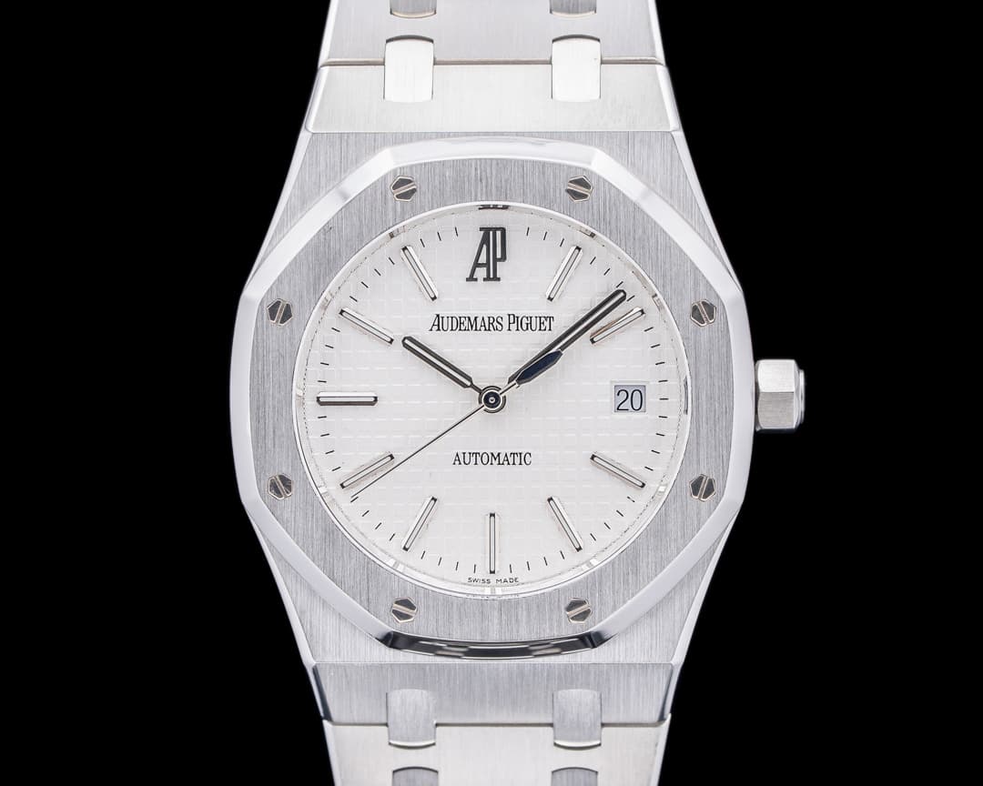 Audemars Piguet Royal Oak 15300ST 39MM SS / White Dial