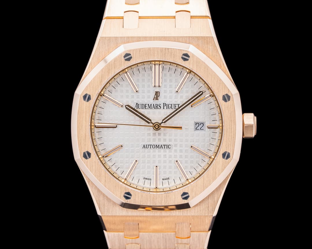 Audemars Piguet Royal Oak 15400OR Jumbo White Dial 18K Rose Gold / Bracelet