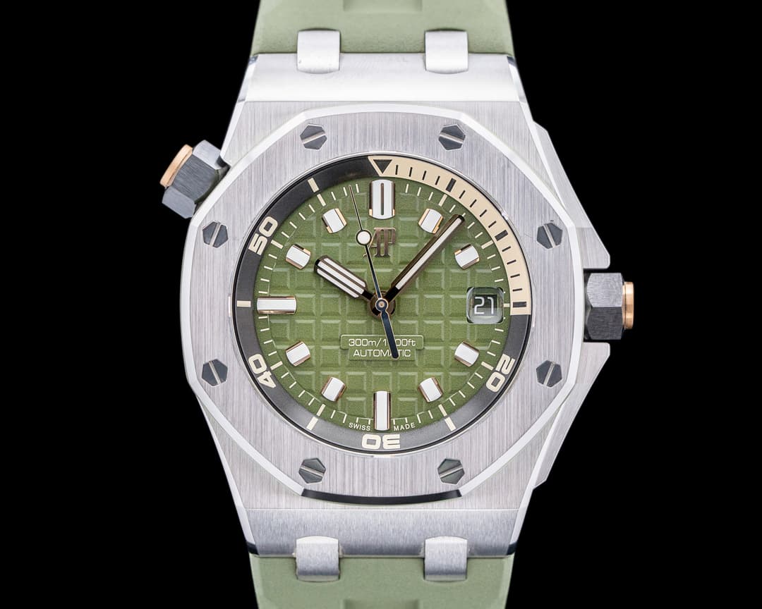 Audemars Piguet Royal Oak Offshore 15720ST Diver Green Dial