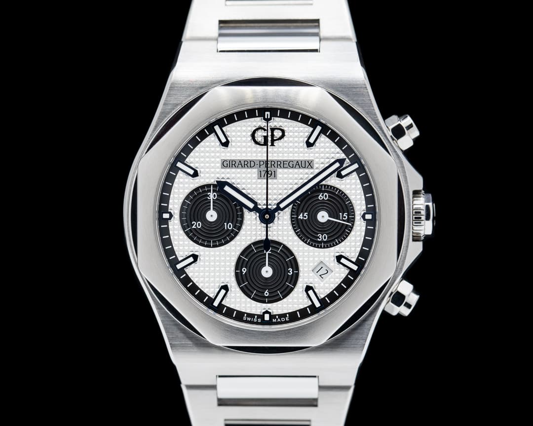 Girard Perregaux Laureato Chronograph 42mm SS "Panda"