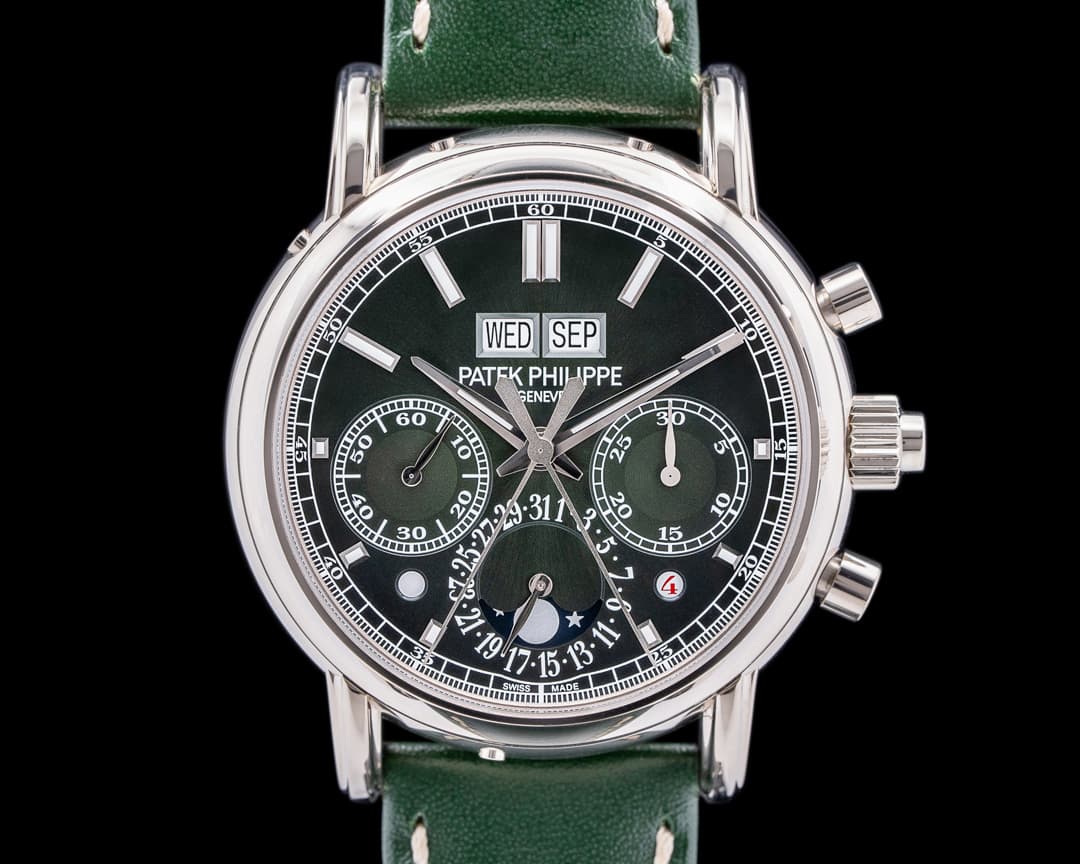 Patek Philippe 5204G Split Second Perpetual Calendar Chronograph Green Dial UNWORN 2024