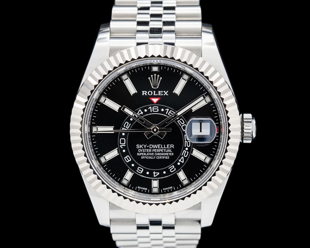 Rolex Sky Dweller 326934 SS Black Dial Jubilee