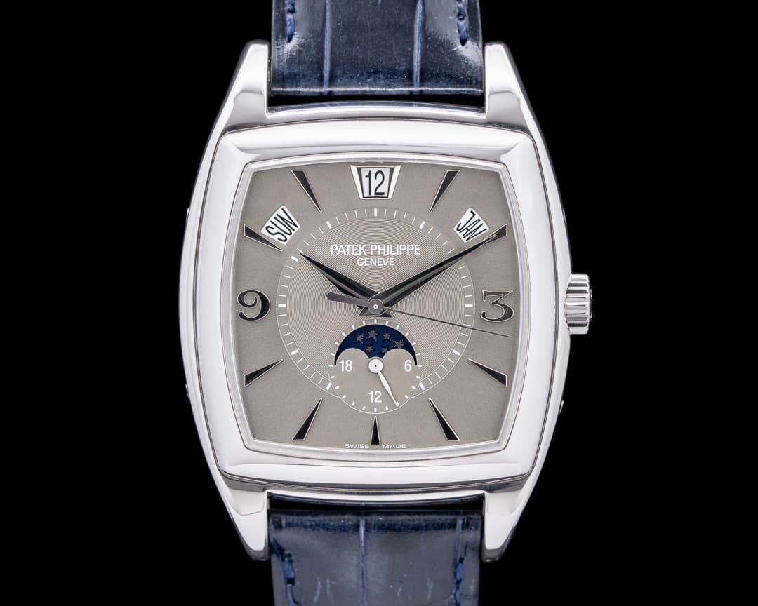 Patek Philippe Gondolo Calendario 5135G 18K White Gold Gray Dial