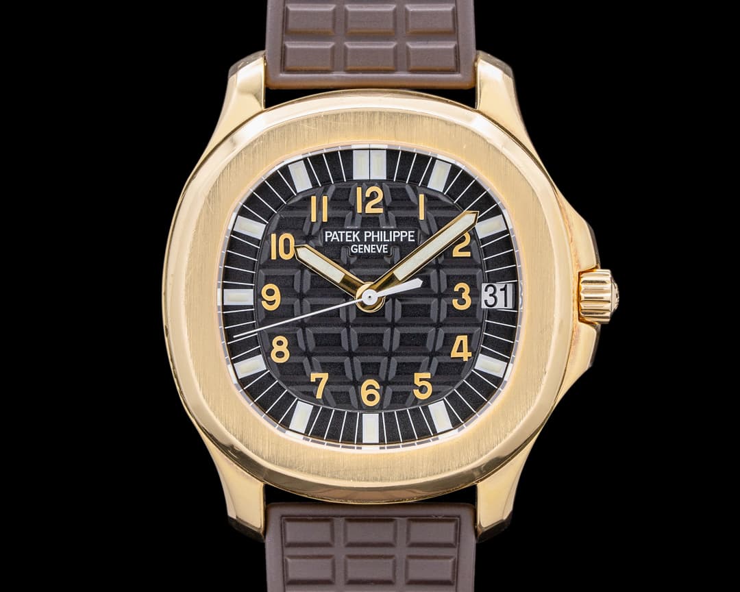 Patek Philippe Aquanaut Jumbo 5065J 18K Yellow Gold Black Dial