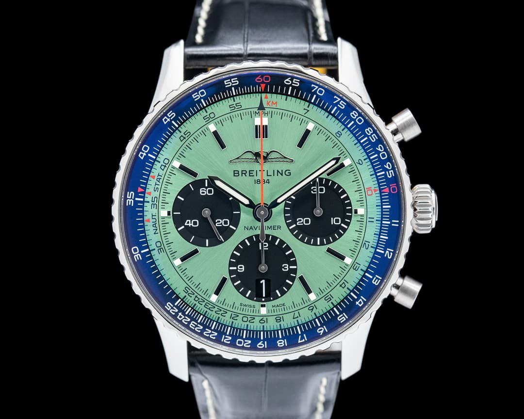 Breitling Navitimer B01 Chronograph 43 SS Green Dial