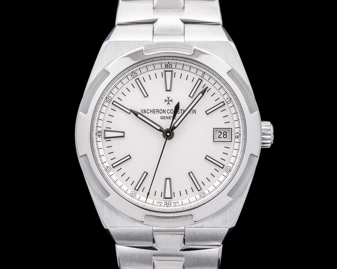 Vacheron Constantin Overseas Date Automatic SS Silver Dial