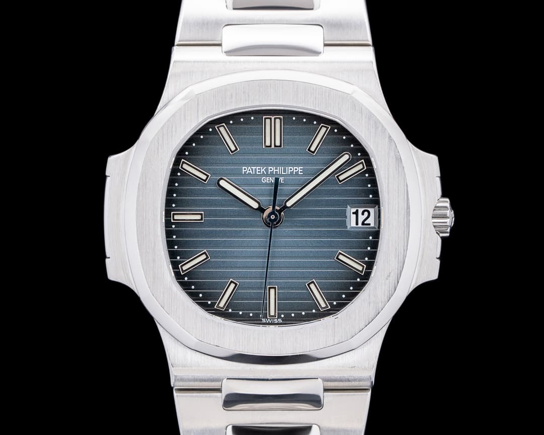 Patek Philippe 5800 Nautilus Mid Size SS Blue Dial RARE