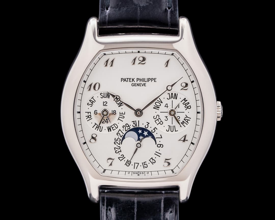 Patek Philippe Perpetual Calendar 5040G Tonneau 18K White Gold Silver Dial