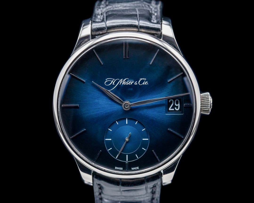 H. Moser and Cie. Venturer Big Date 18K WG Midnight Blue Fumé Dial