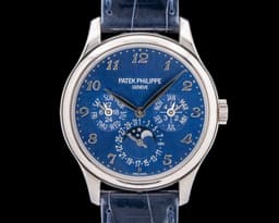 Perpetual Calendar 5327G 18K White Gold / Blue Dial