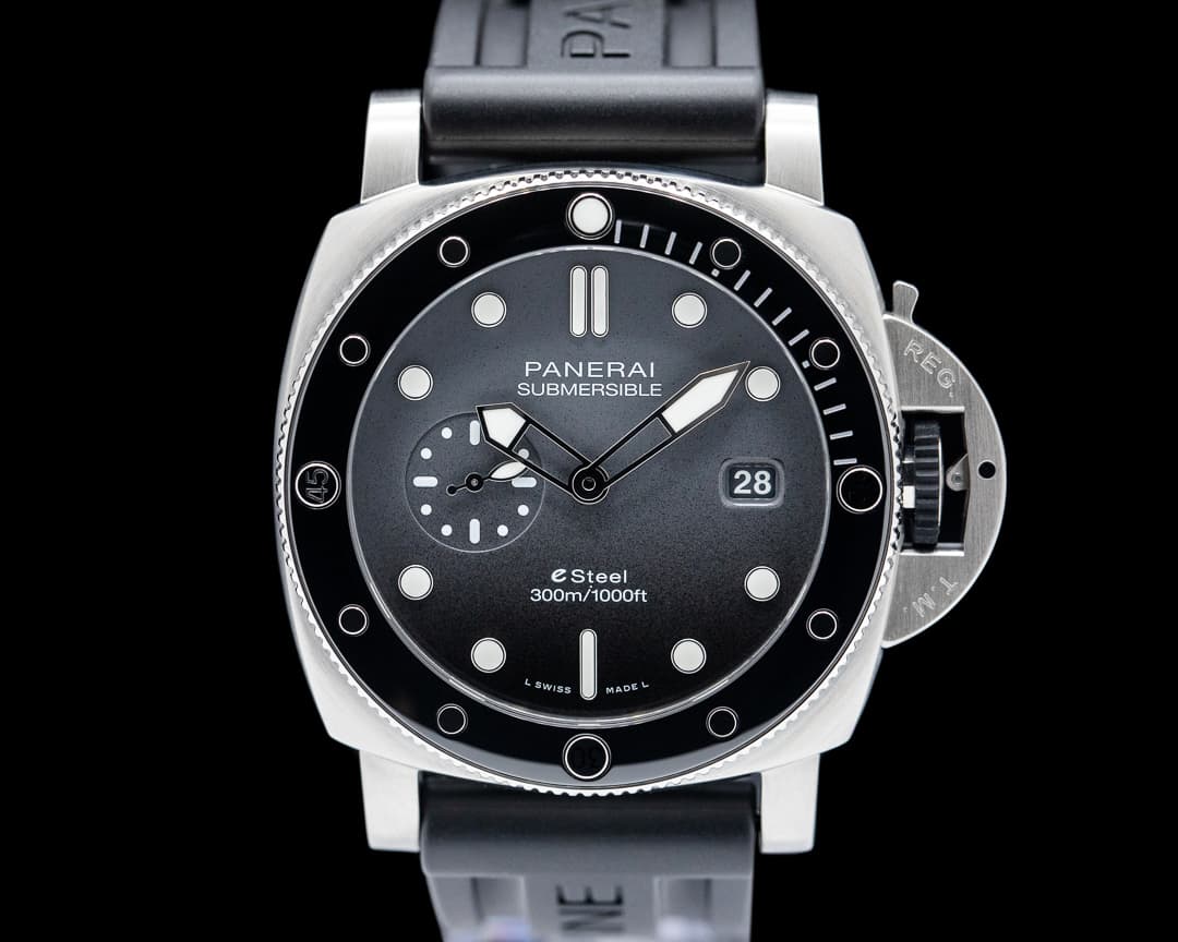 Panerai Submersible QuarantaQuattro Grigio Roccia SS Gray Dial