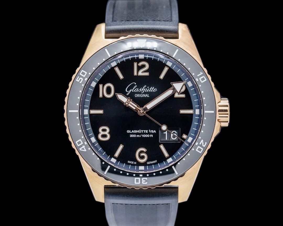 Glashütte Original SeaQ Panorama Date 18K Rose Gold Black Dial