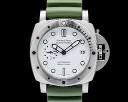 Luminor Submersible 42MM SS White Dial 2025