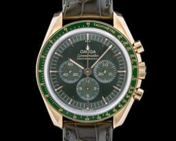 Speedmaster Professional "Moonshine" 18K Yellow Gold Green Dial
