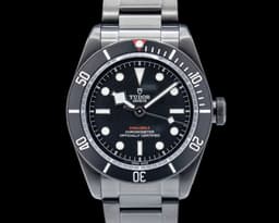 Heritage Black Bay Dark SS Black Dial