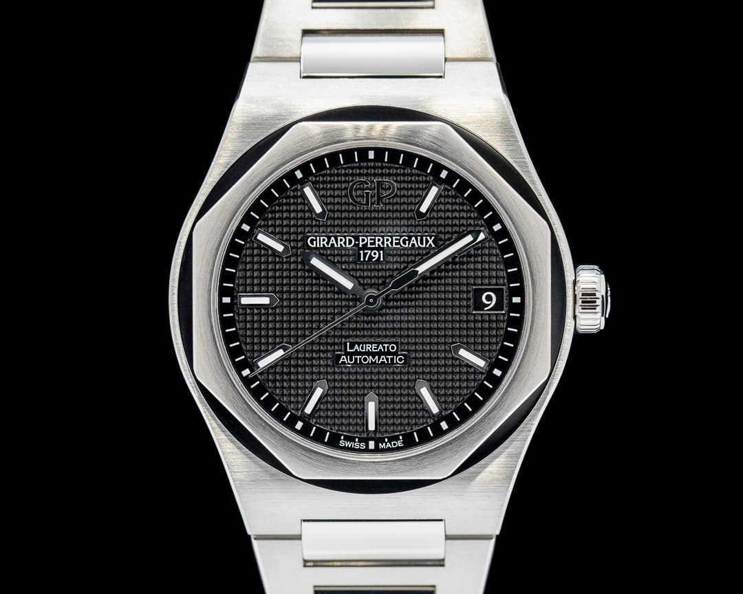 Girard-Perregaux Laureato Automatic SS Black Dial