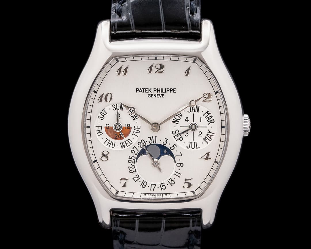 Patek Philippe 5040G Perpetual Calendar Tonneau 18K White Gold Silver Dial