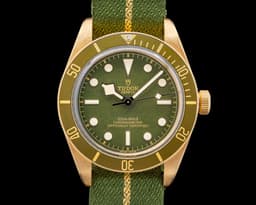 79018V Black Bay Fifty-Eight 18K Yellow Gold Green Dial