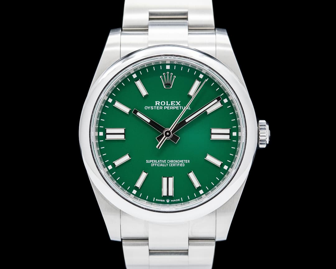 Rolex 124300 Oyster Perpetual SS Green Dial FULL SET