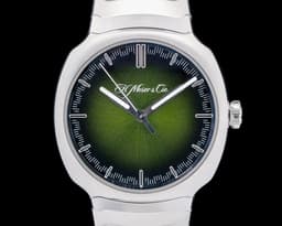 Streamliner Centre Seconds SS Green Dial