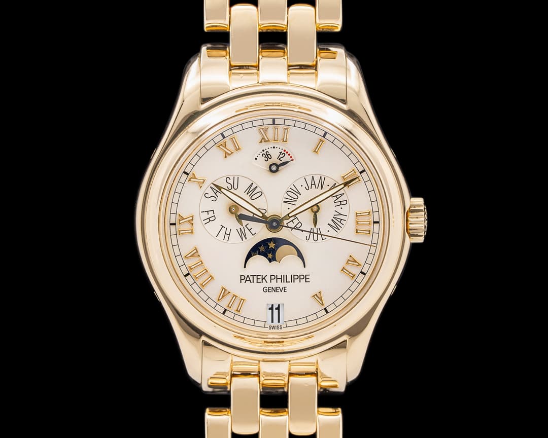 Patek Philippe Annual Calendar 5036/1J 18K Yellow Gold / Bracelet