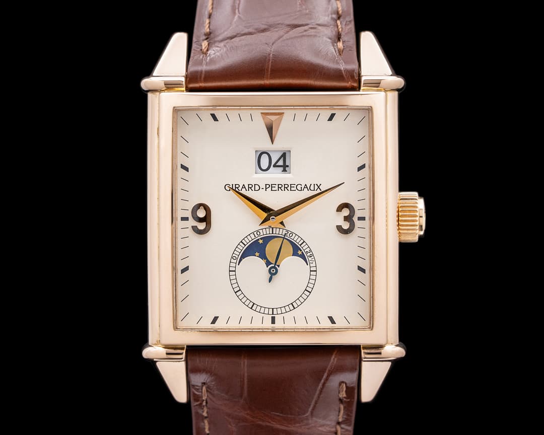 Girard Perregaux 2580 Vintage 1945 Moon Phase 18K Rose Gold Cream Dial