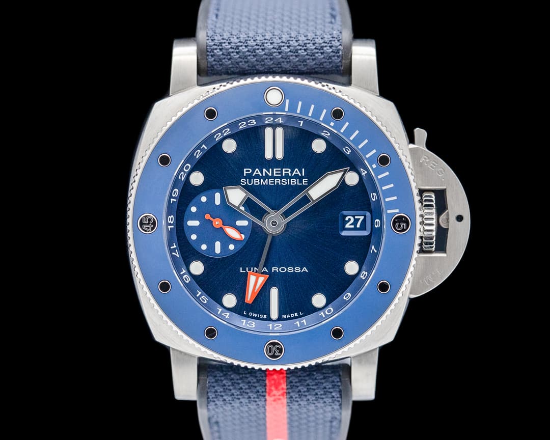 Panerai PAM01507 Submersible GMT Luna Rossa Titanium Blue Dial