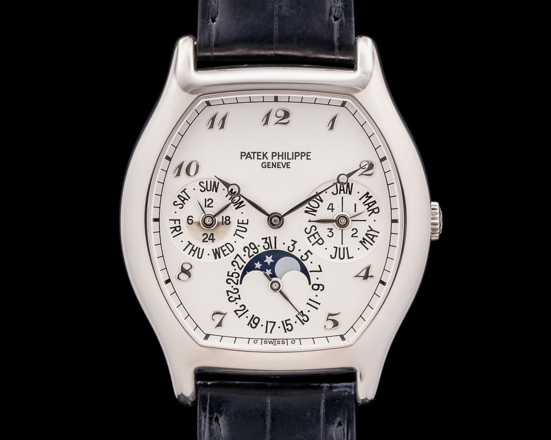 Patek Philippe 5040G Perpetual Calendar 18K White Gold Silver Dial