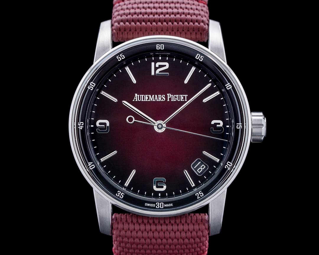 Audemars Piguet 15210BC CODE 11.59 Automatic 18K White Gold Burgundy Dial