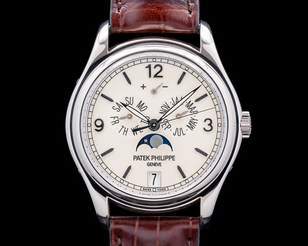 Patek Philippe 5146G Annual Calendar 18K White Gold Creamy Lacquer Ivory Dial
