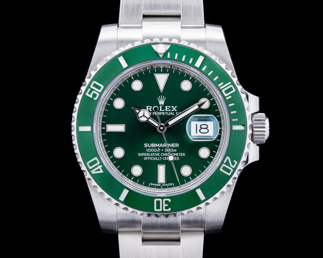 Rolex 116610LV Submariner Date "Hulk" SS Green Dial
