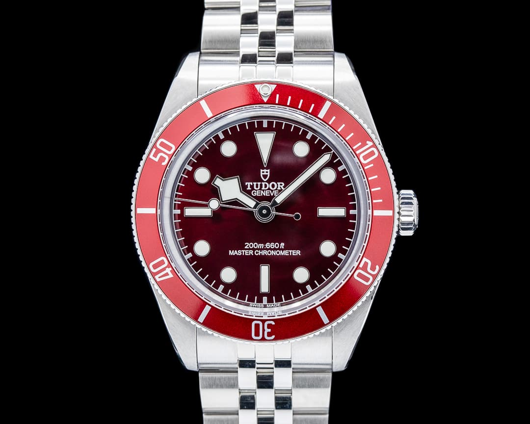 Tudor 7939A1A0RU Black Bay 58 SS Red Dial 2025