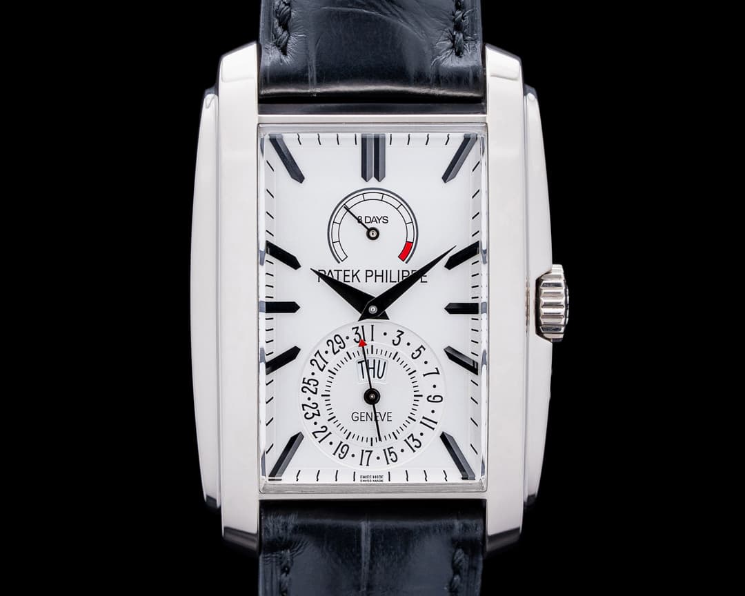 Patek Philippe 5200G Gondolo 8-Day 18K White Gold Silver Dial