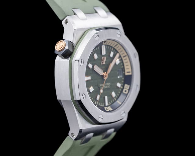 Audemars Piguet 15720ST Royal Oak Offshore Diver SS Khaki Green Dial ...
