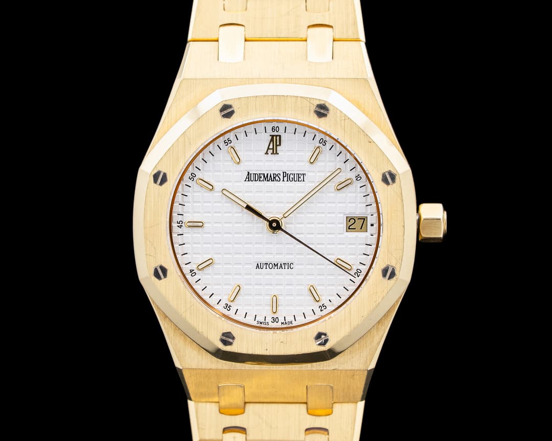 Audemars Piguet 14790BA Royal Oak 18K Yellow Gold White Dial