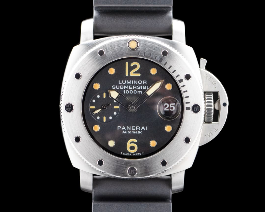 Panerai PAM00243 Luminor 1950 Submersible 1000M SS Black Dial