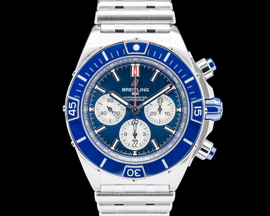 Breitling AB0136 Super Chronomat B01 SS Blue Dial